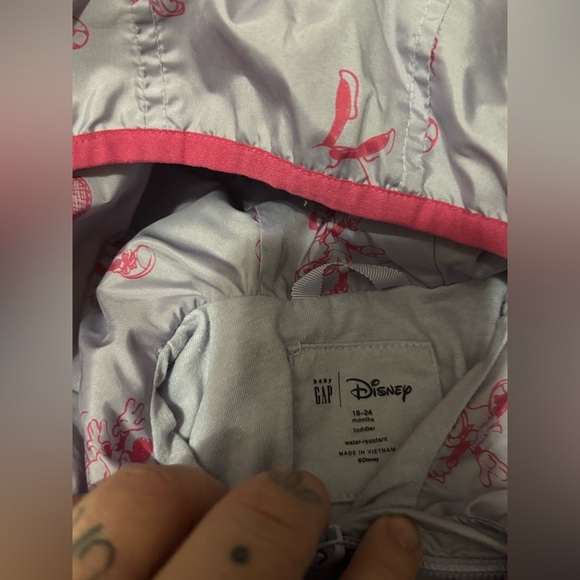 GAP Minnie Mouse with Hood Raincoat - Picture 5 of 5